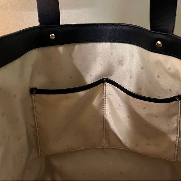 Kate Spade large tote bag. - Picture 3 of 5